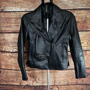 Blank NYC Sleek Black Leather Grunge Moto Cropped Jacket